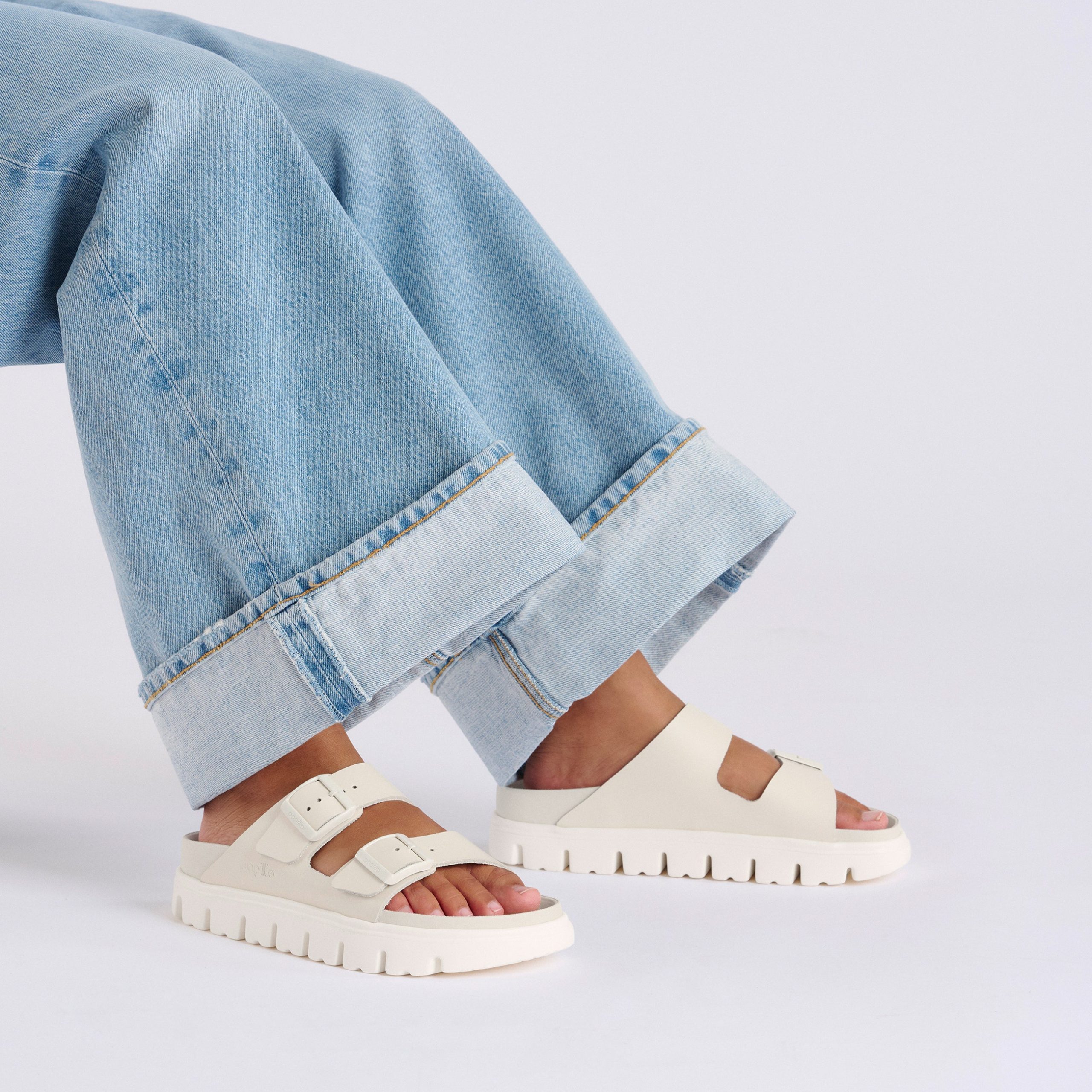 Arizona Chunky Exquisite Eggshell Smooth Leather - Image 4